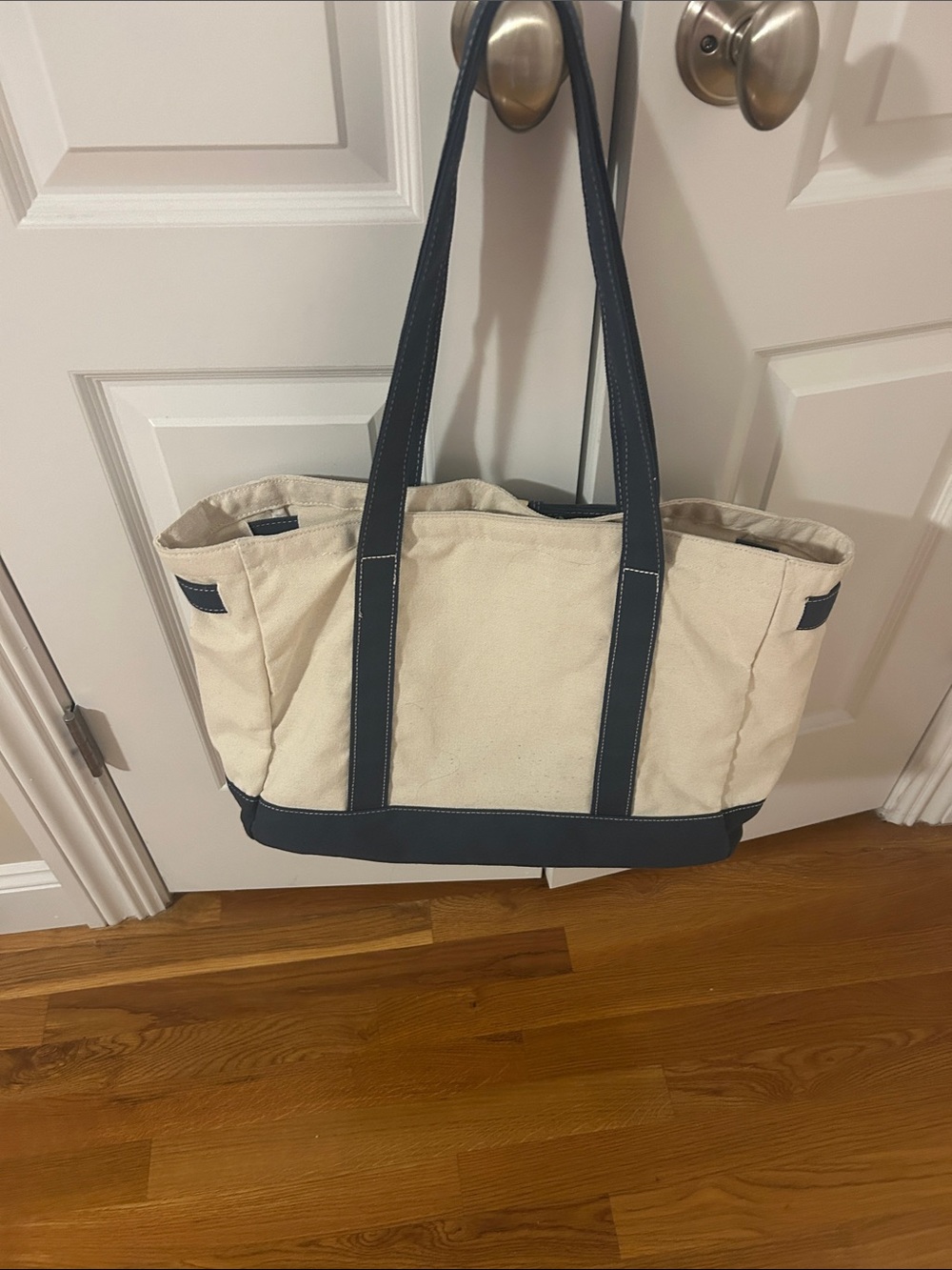 Universal Thread canvas tote - Picture 3 of 8